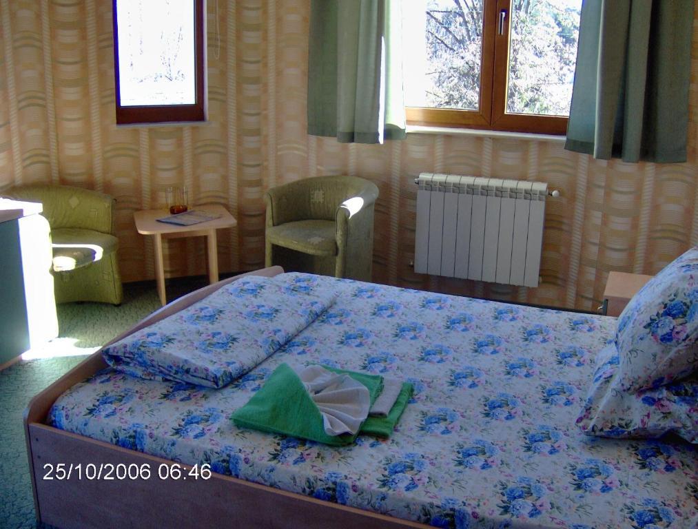 Family Hotel Emaly 1 バンキャ 部屋 写真